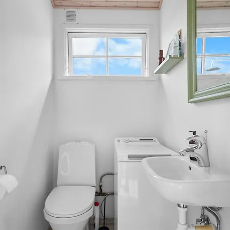 Lenya - 60m From The Sea By Interhome *